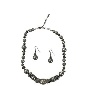 Elegant•Silver|Gray Beaded Earrings|Necklace Set